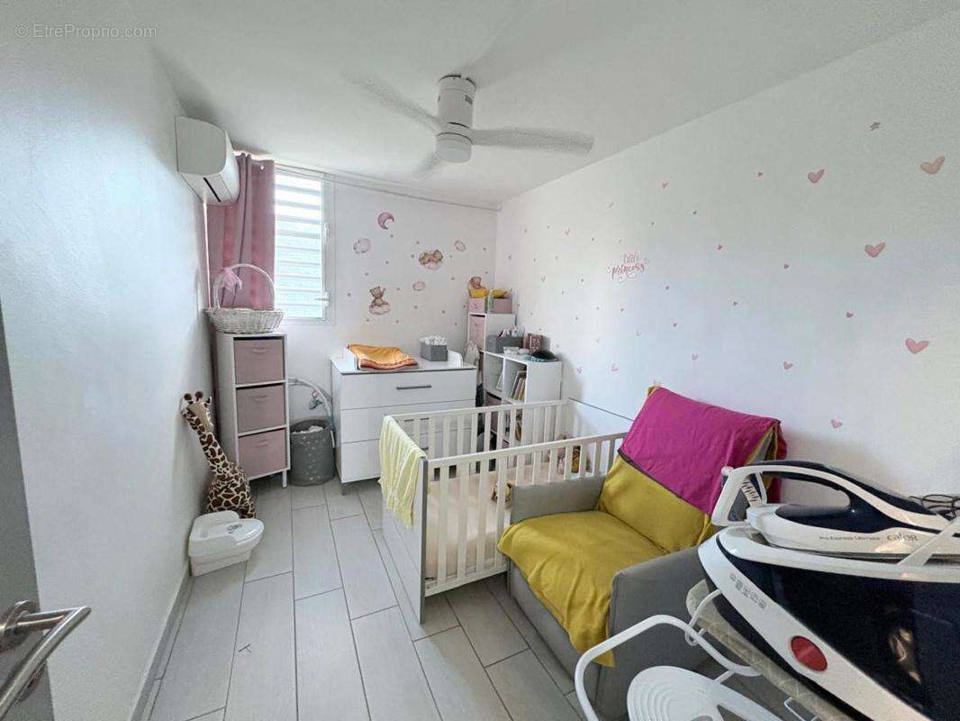Appartement 5 pièces 74 m² à vendre à Les Abymes (97139) - photo 12
