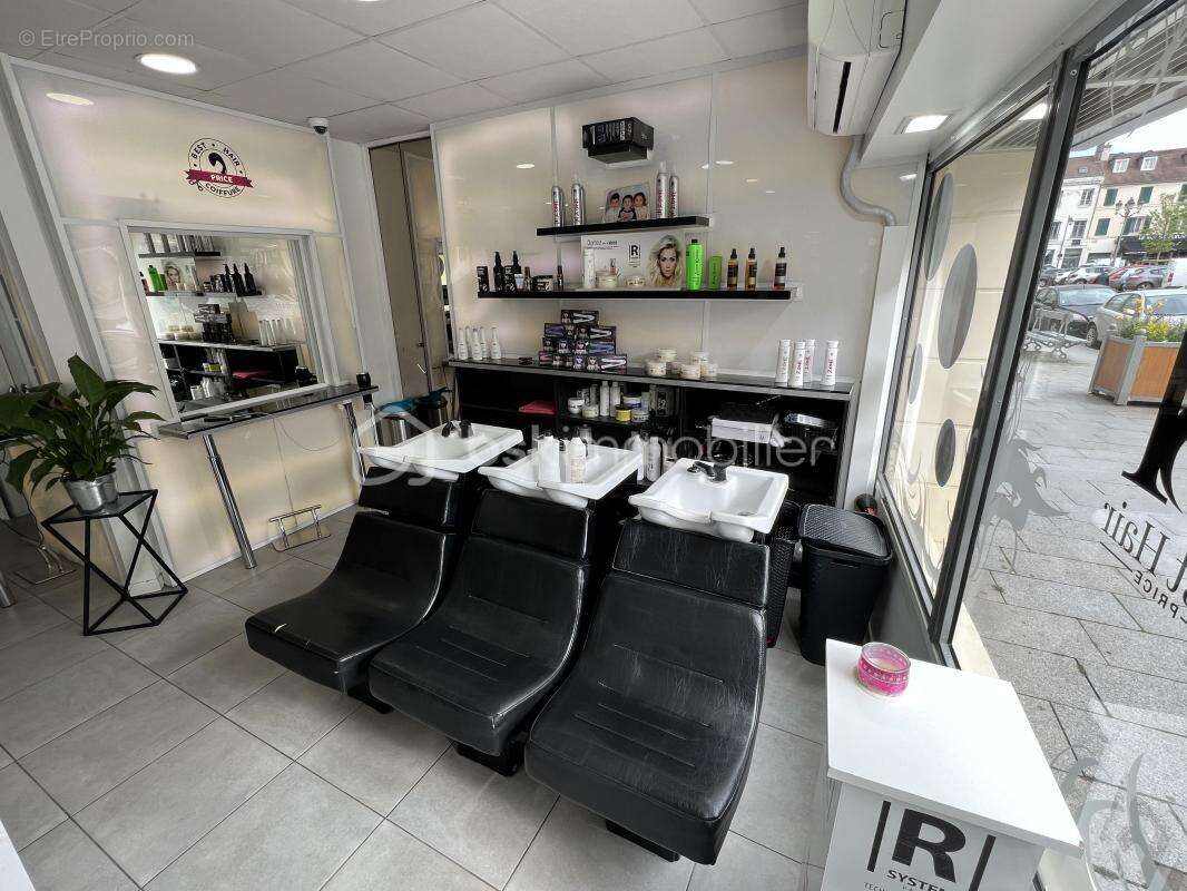 Commerce à COULOMMIERS