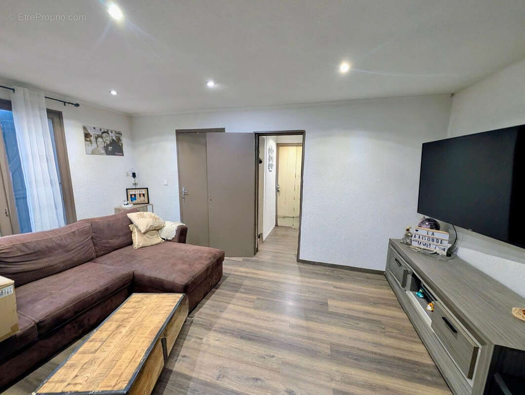 Maison à SAINT-CYPRIEN