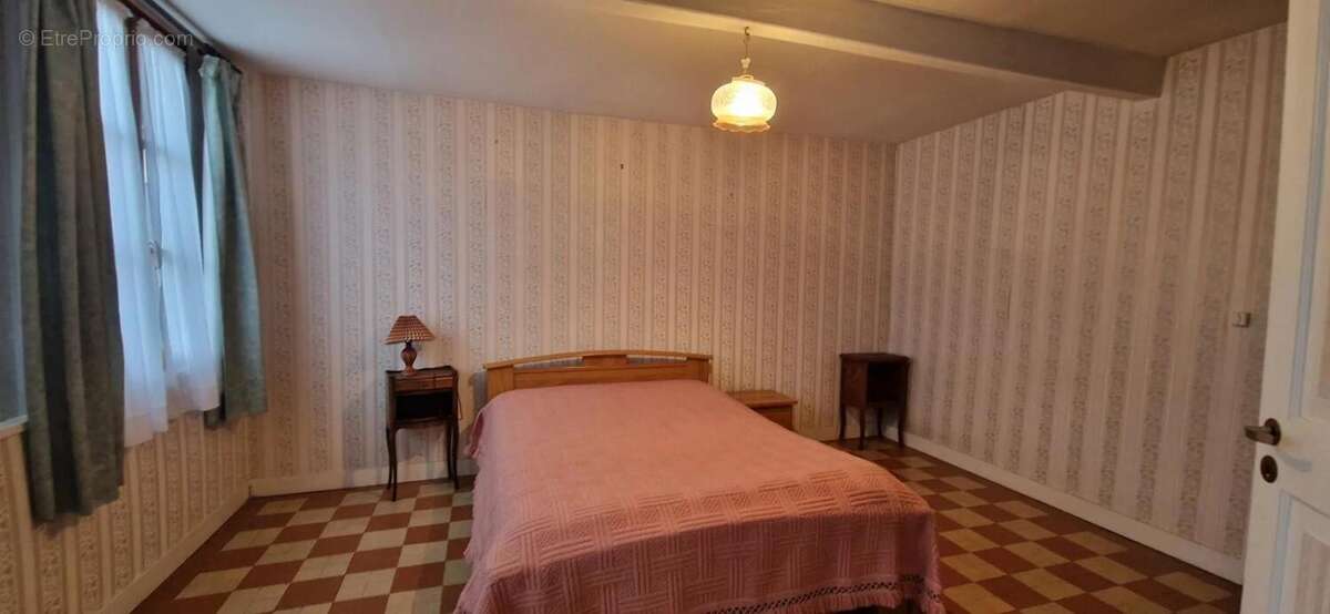 Maison à FEUQUIERES