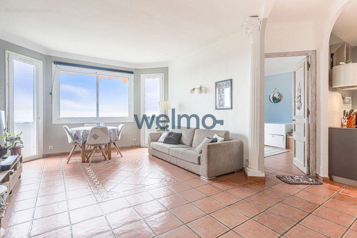 Appartement à VENCE