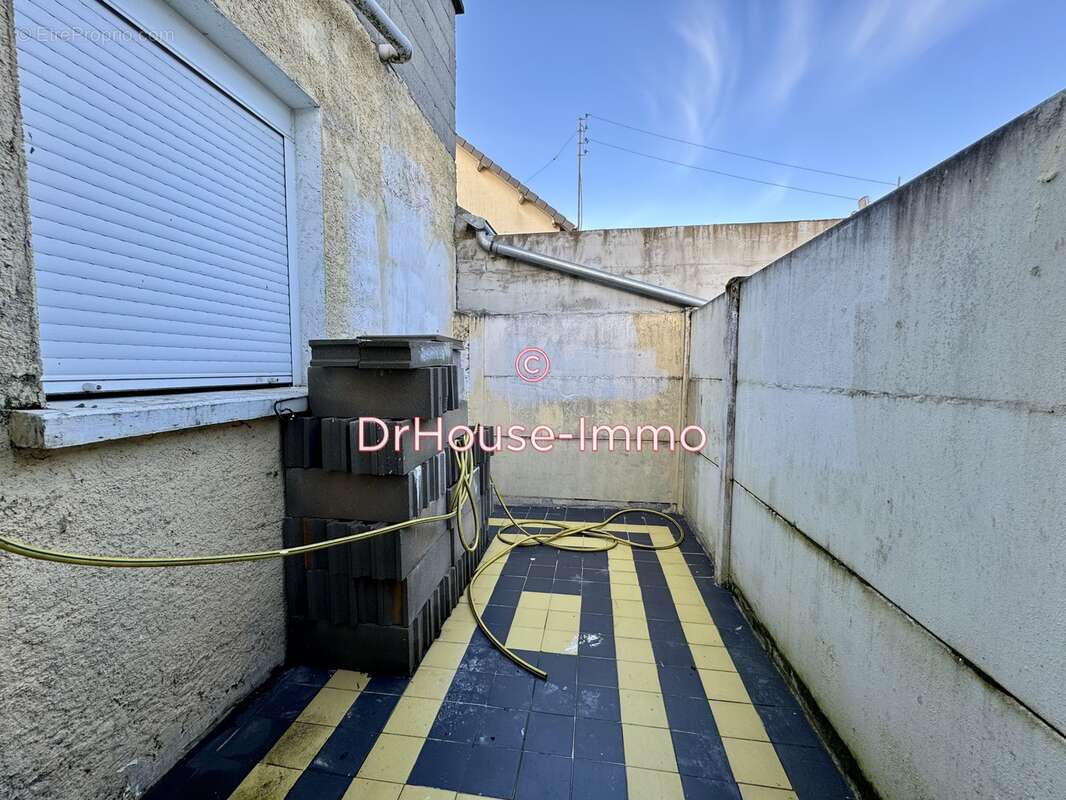 Maison à CHALETTE-SUR-LOING