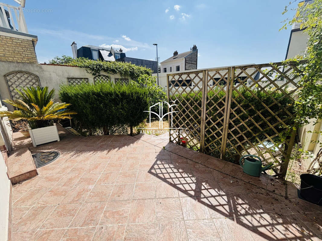 Maison 128 m² à Trouville-Sur-Mer  - photo 2
