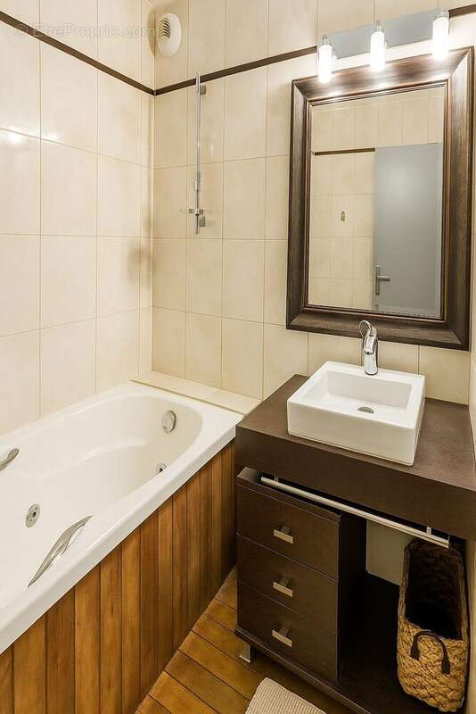 Appartement à MONTIGNY-LE-BRETONNEUX