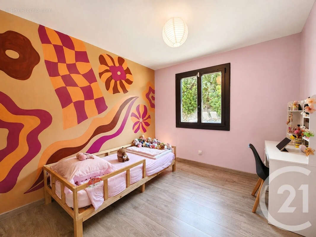 Maison 105 m² à Le Beausset  - photo 6