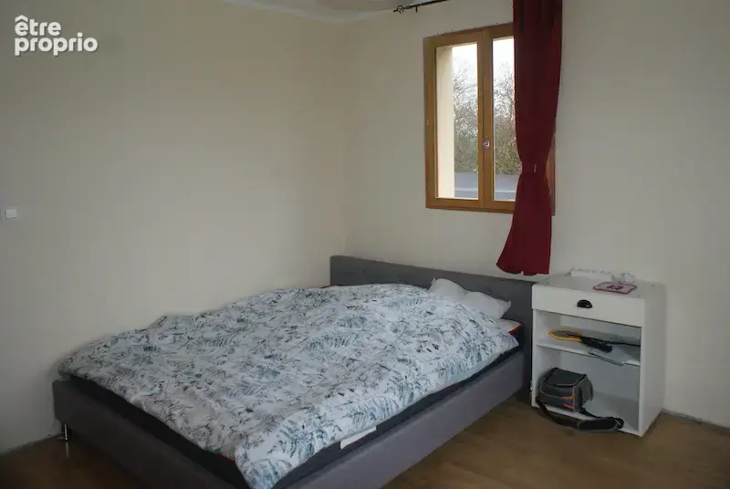 Belle Maison de 2010 avec 4 chambres sur terrain de 6200m2 - photo 8