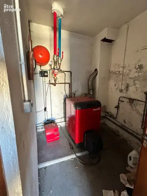 Us : grande maison avec beaucoup de potentiel ! - photo 17