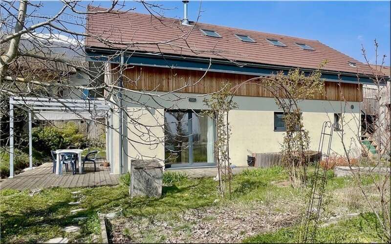 Maison à THOIRY