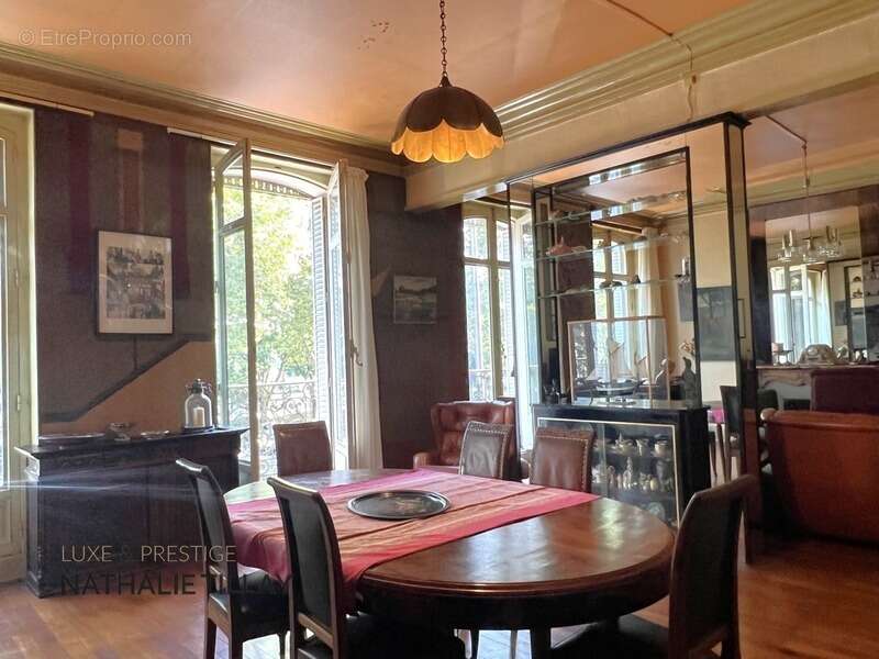Orleans, centre, a vendre, hôtel particulier 400 m², jardin - photo 11