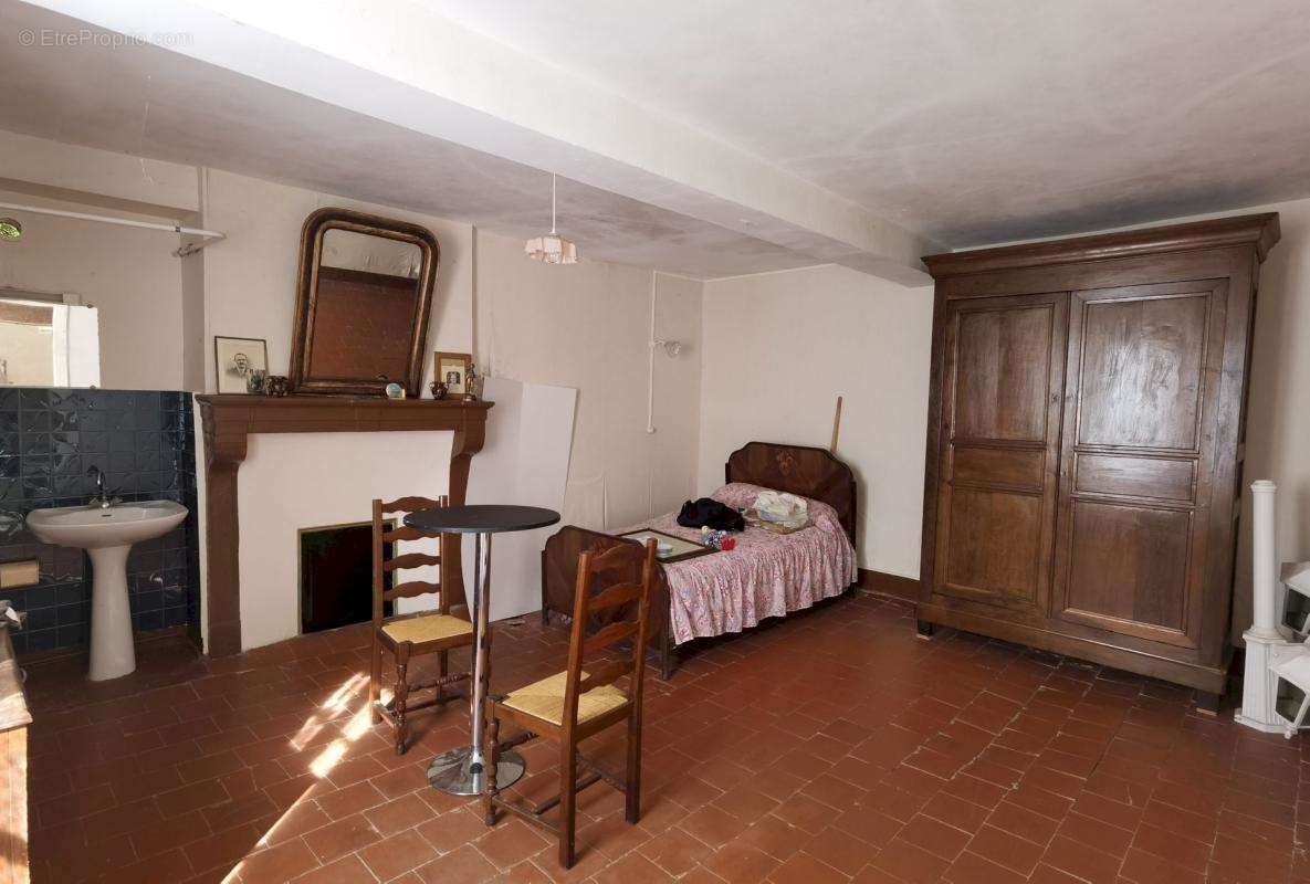 Maison à BRINON-SUR-BEUVRON