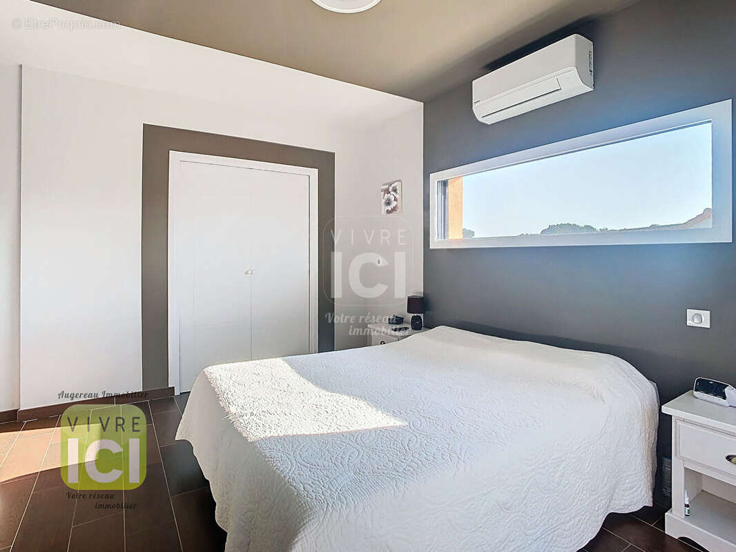 Maison de plain-pied 163.85 m2 - photo 11