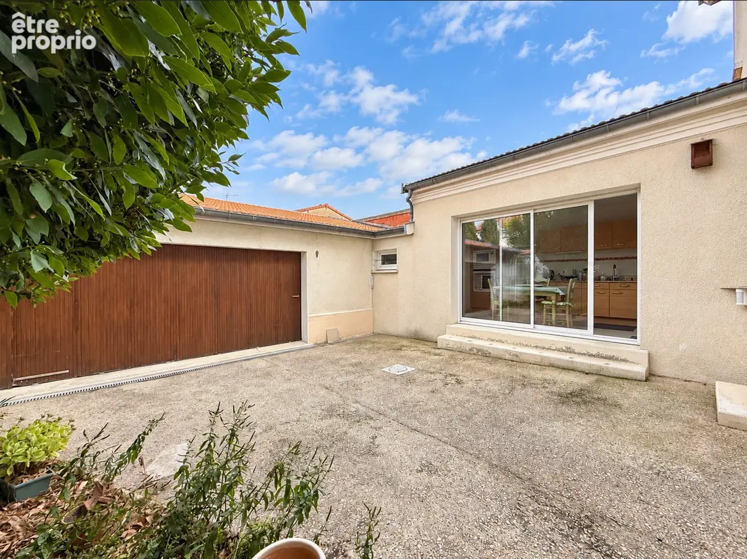 Maison Reims 7 pièces 163 m2 - REIMS PROCHE CENTRE - photo 6