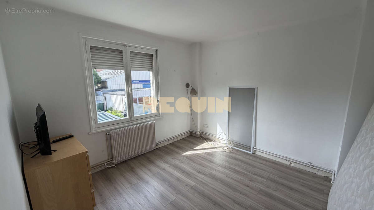 Maison 110 m² à Haubourdin  - photo 9