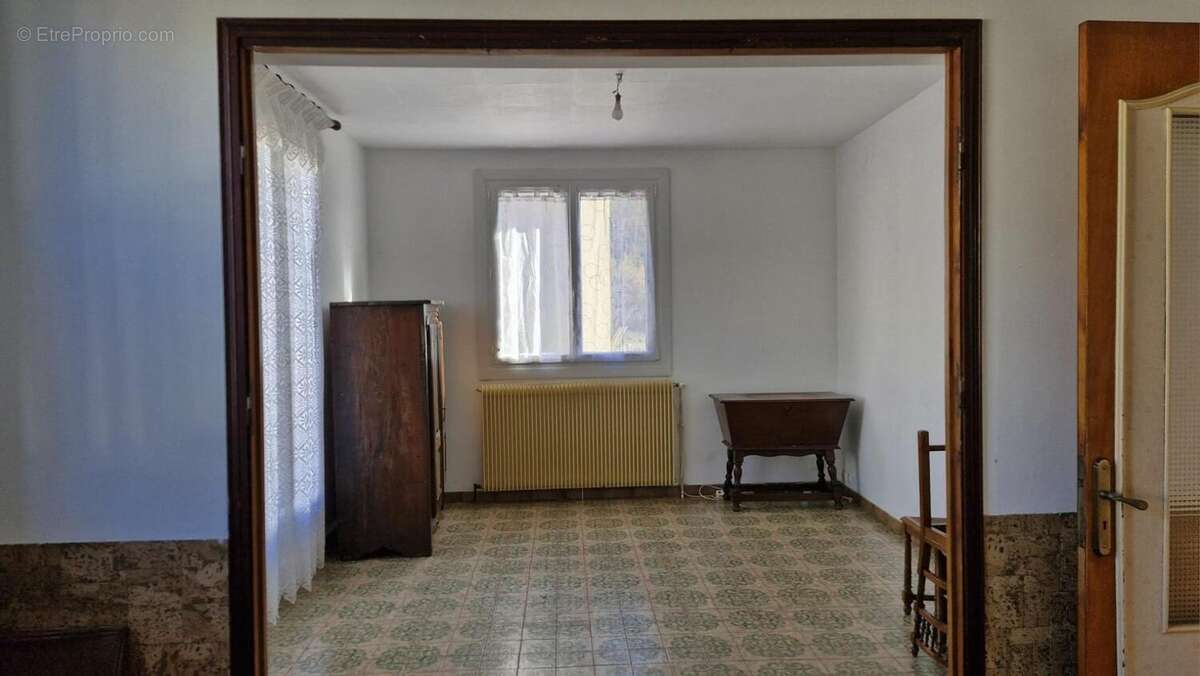 Maison 80 m² à Angles  - photo 5