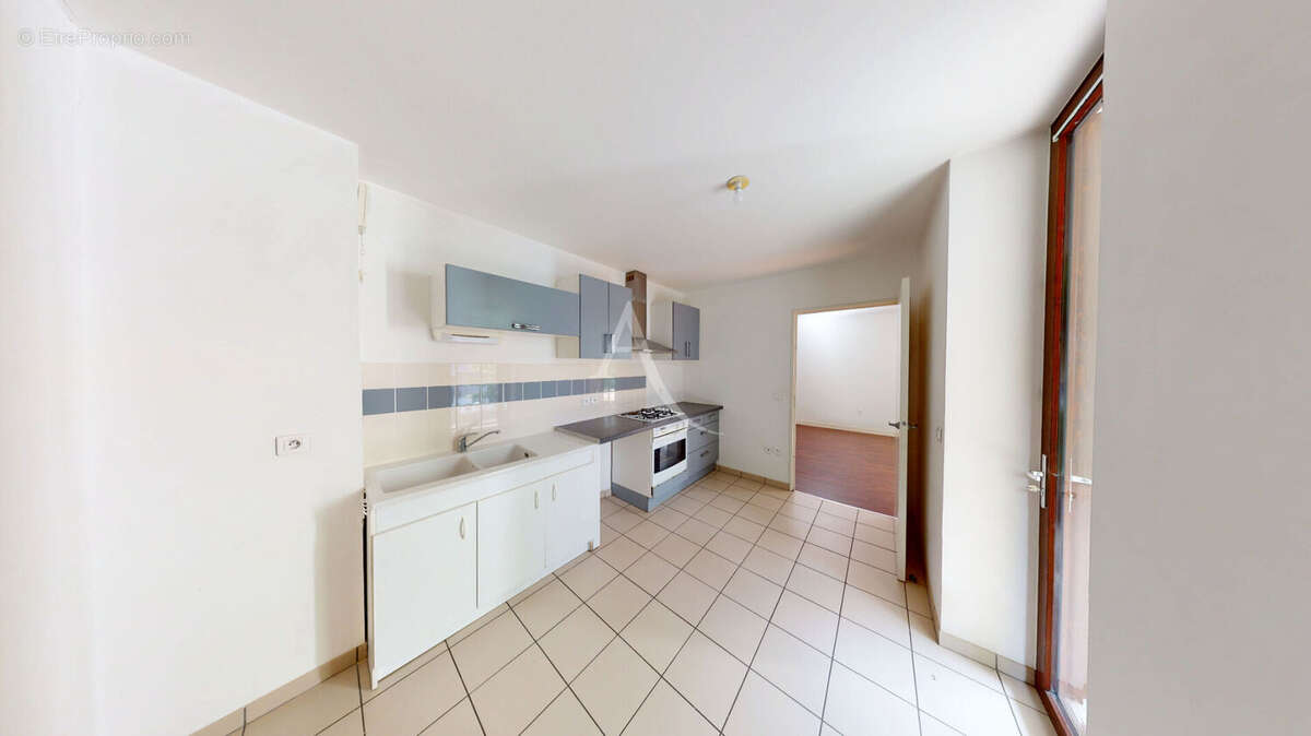 Poitiers appartement 3 chambres garage balcon cave - photo 2