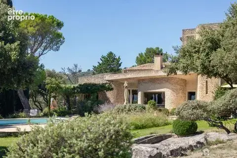 Maison à GORDES