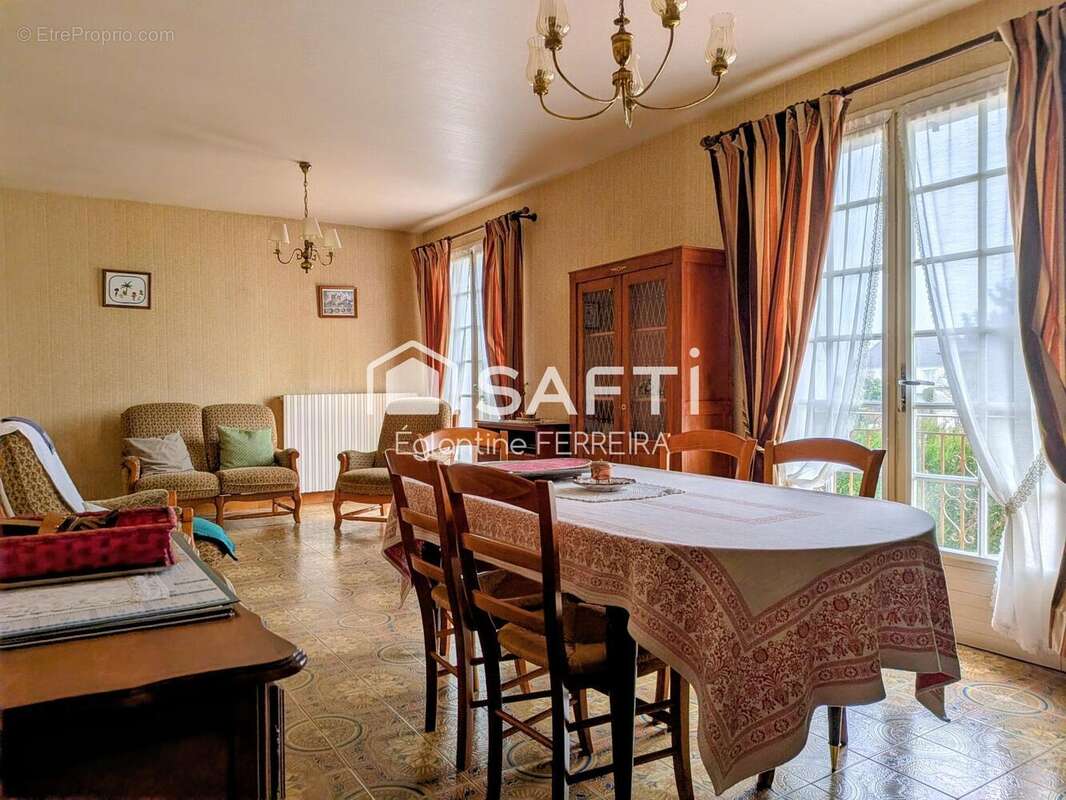 Photo 2 - Maison à ISSOUDUN