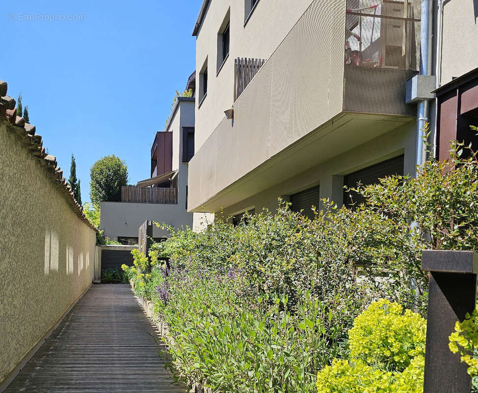 Appartement à TASSIN-LA-DEMI-LUNE