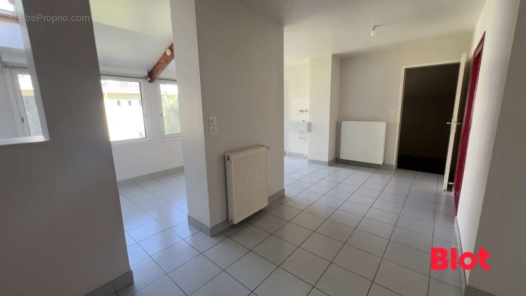 Maison 152 m² à Saint-Nazaire  - photo 4
