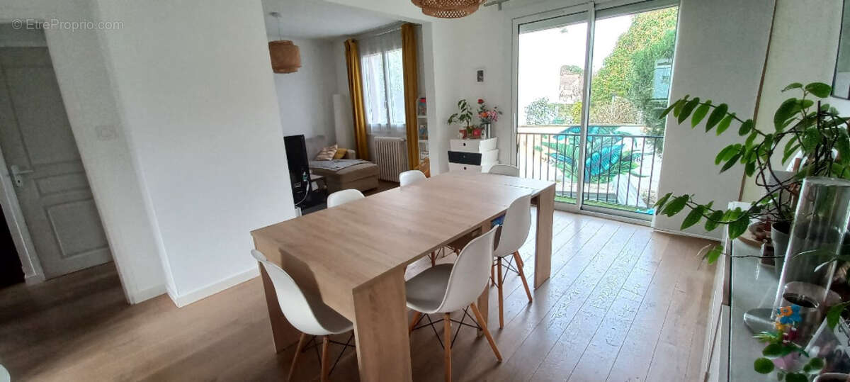 Maison à CUGNAUX