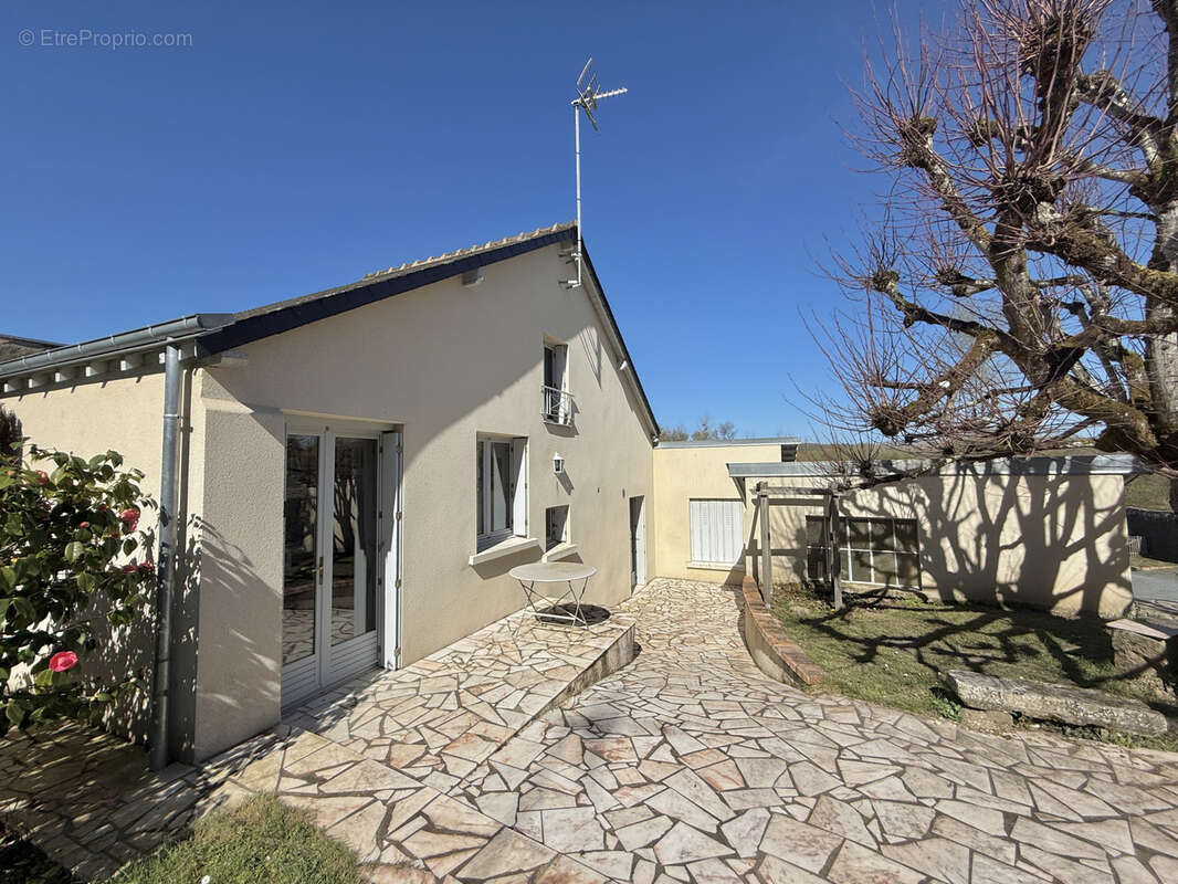 Maison à SACHE