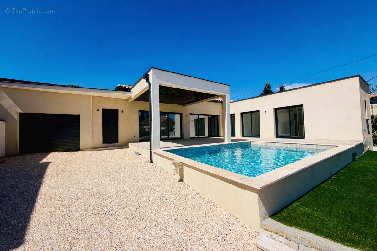 Maison à SAINT-CHRISTOL-LES-ALES