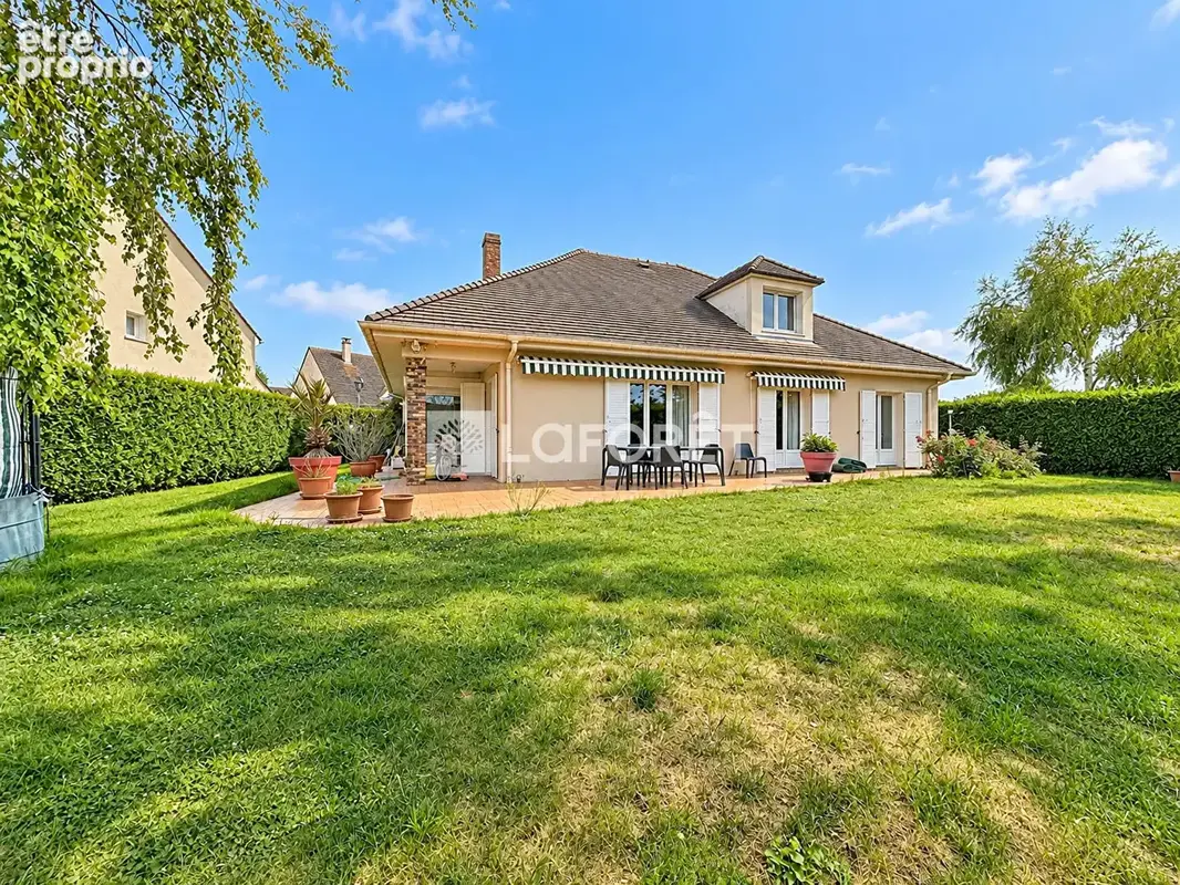 Vernouillet - Maison familiale 5 chambres possibles, jardin 600 m², proche centre-ville et écoles - photo 3