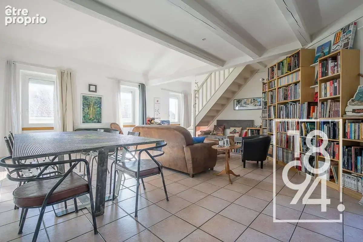 Maison T5 à vendre Marseille 15e (13015)  144 m²  Jardin Garage - photo 3