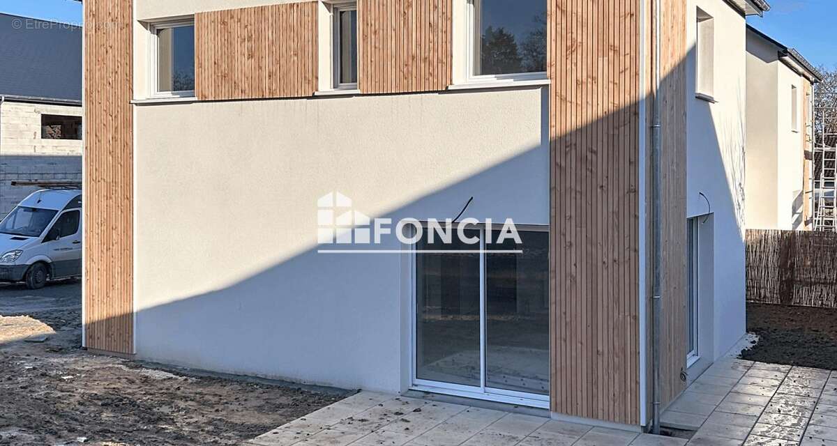 Maison à AMAYE-SUR-ORNE