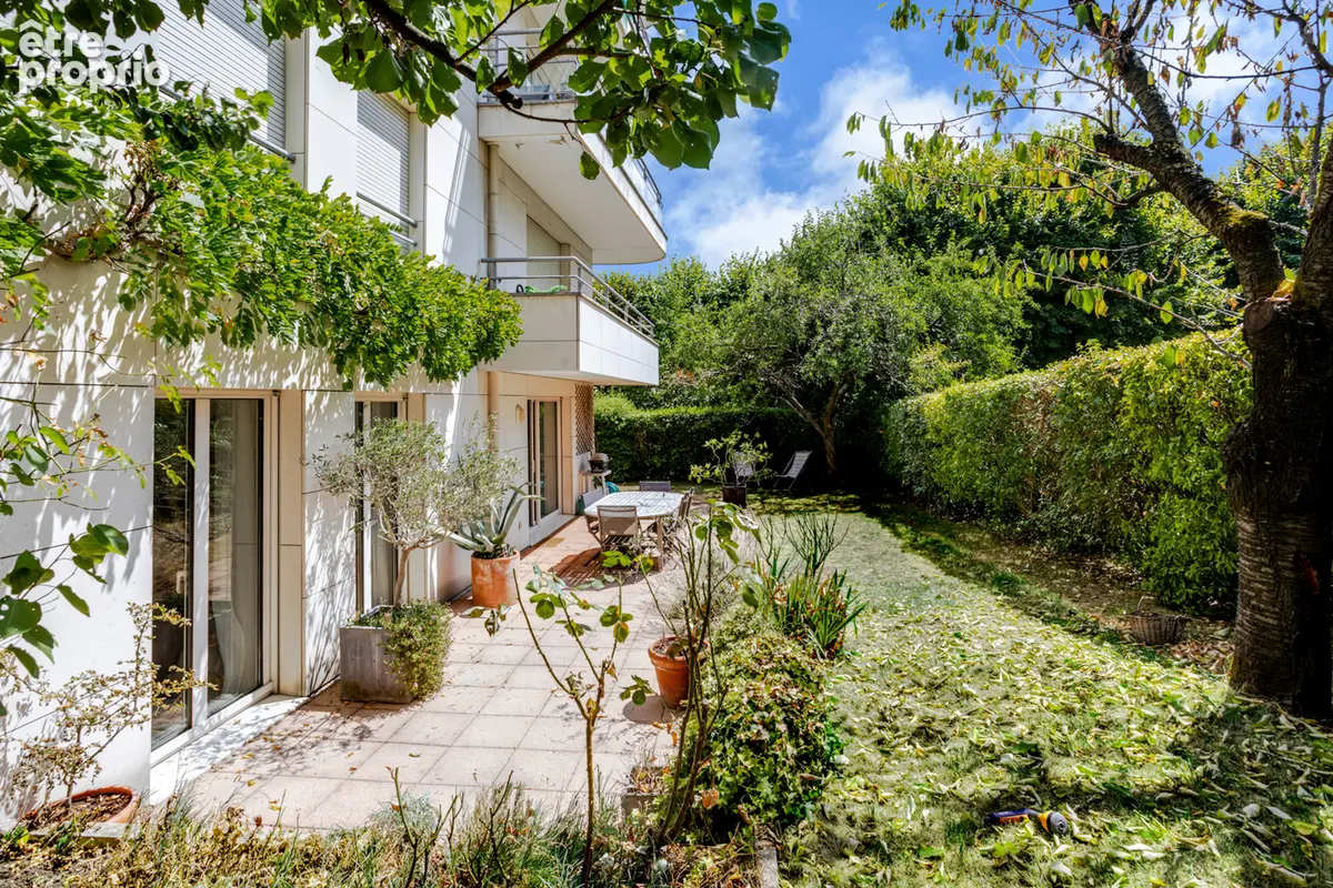 Appartement 6 pièces avec jardin privatif de 180 m² - photo 3