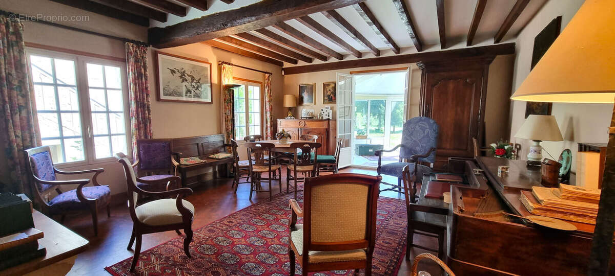 Maison à CHOISY-AU-BAC