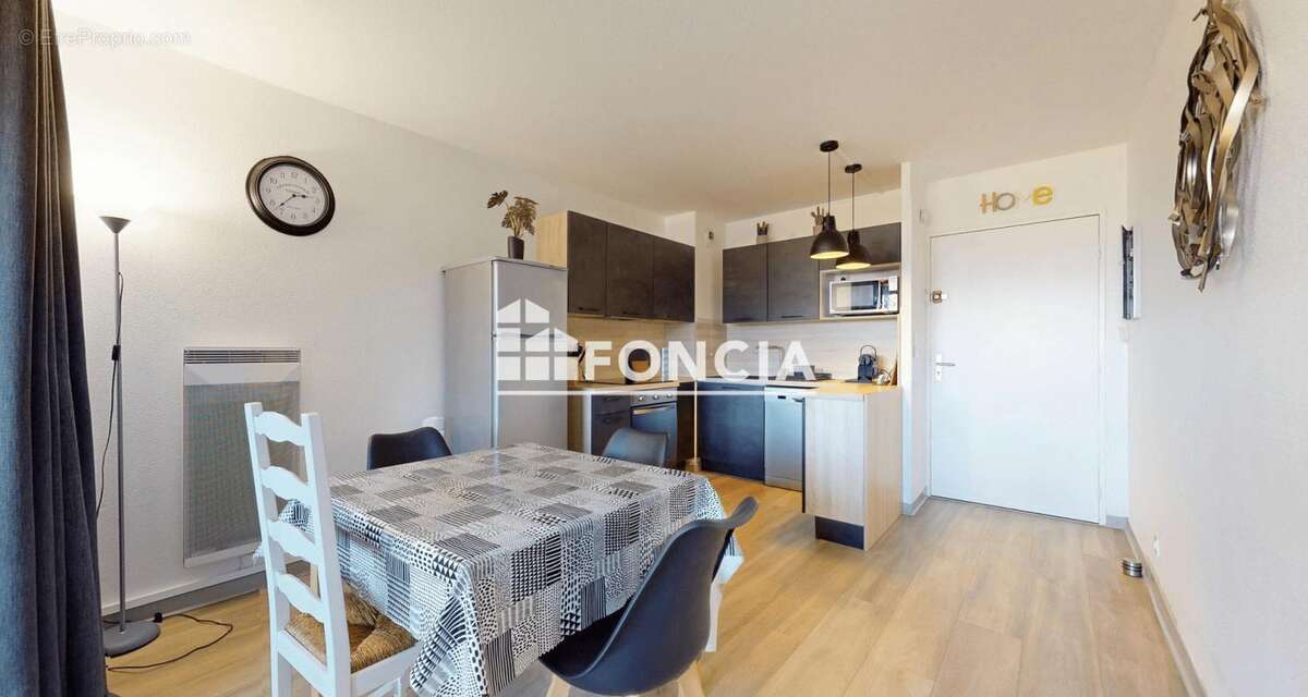 Appartement t2 renove au port - photo 4