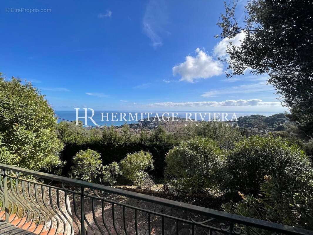 Maison à ROQUEBRUNE-CAP-MARTIN