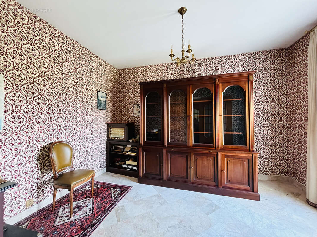 Maison à SAUZE-VAUSSAIS