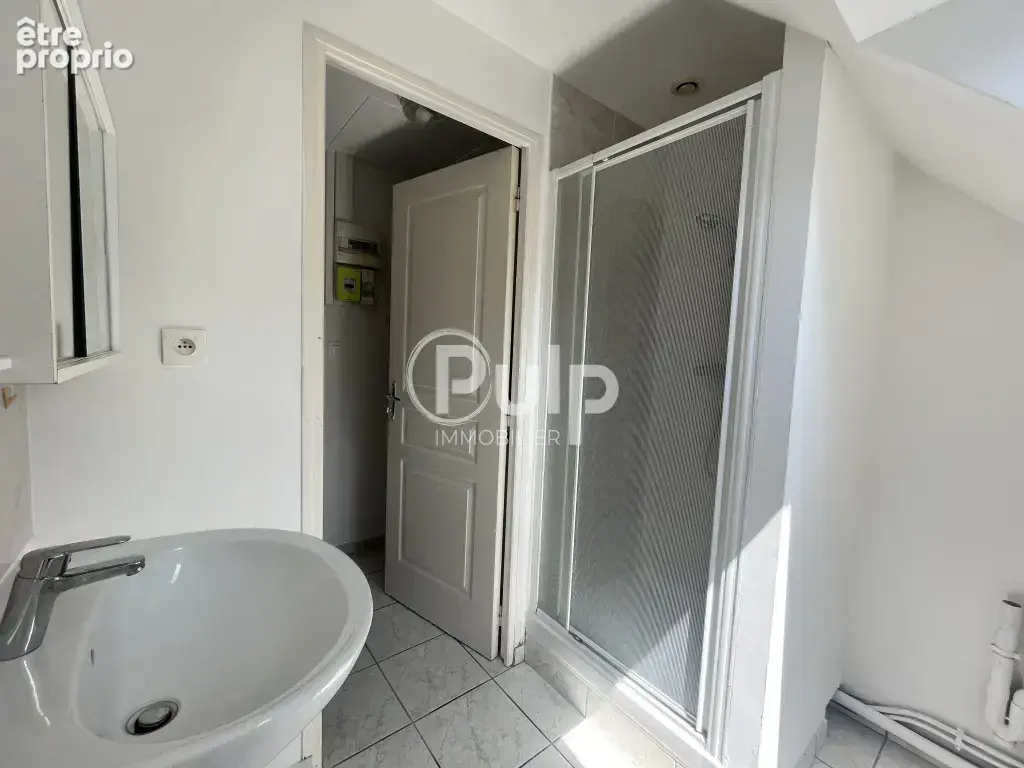 Opportunité d'Investissement : Immeuble de Rapport de 7 Lots - Quartier du Dernier Sou - photo 6