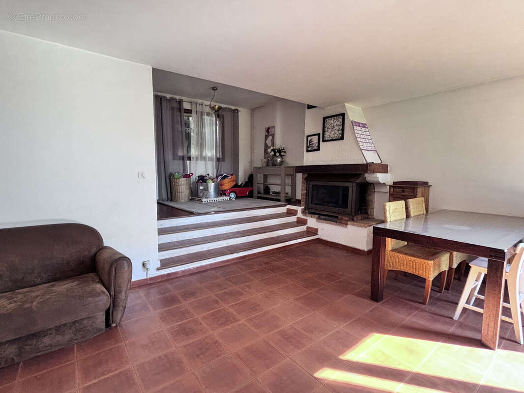 Maison à LA CADIERE-D&#039;AZUR