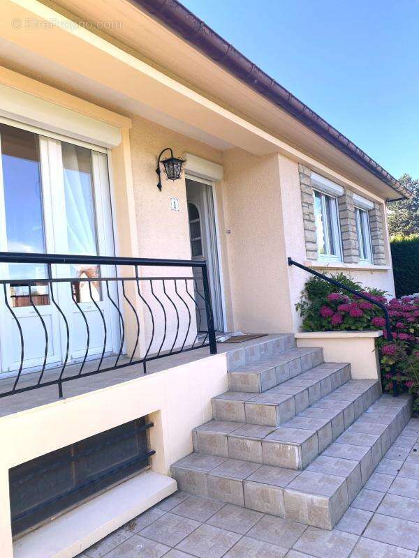 Pavillon de plain-pied sur sous-sol complet - Incheville - photo 2