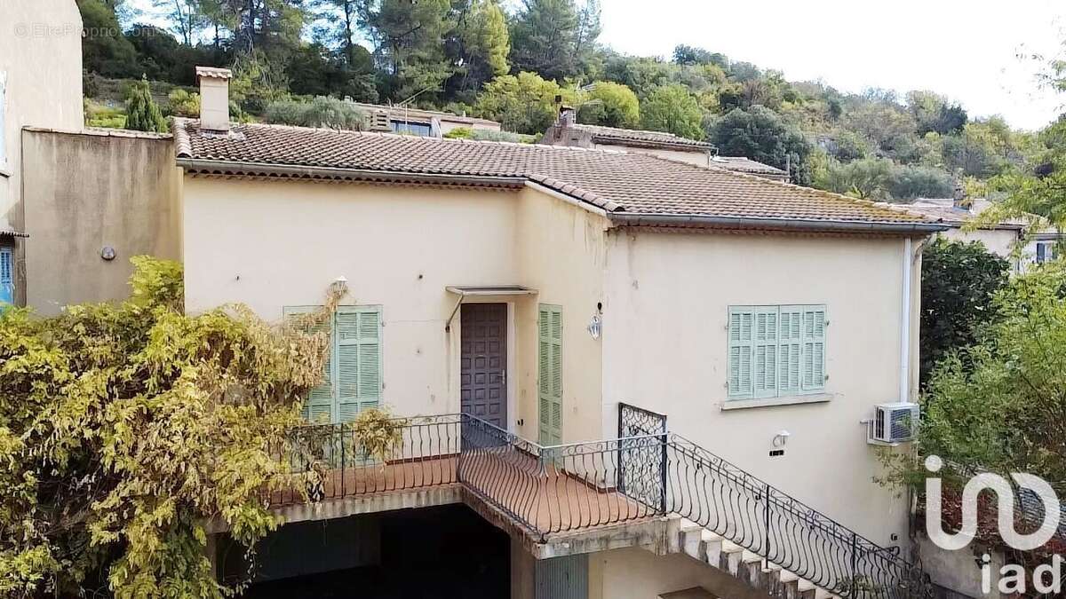 Photo 2 - Maison à LE LUC