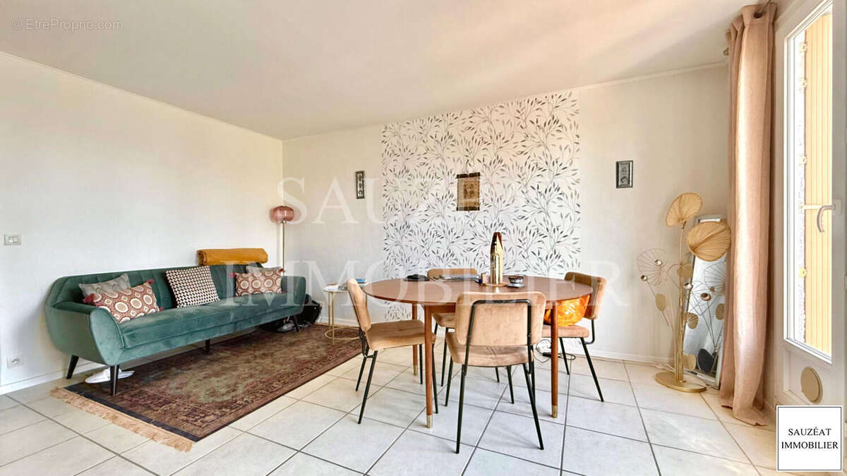 Appartement à BAGNEUX
