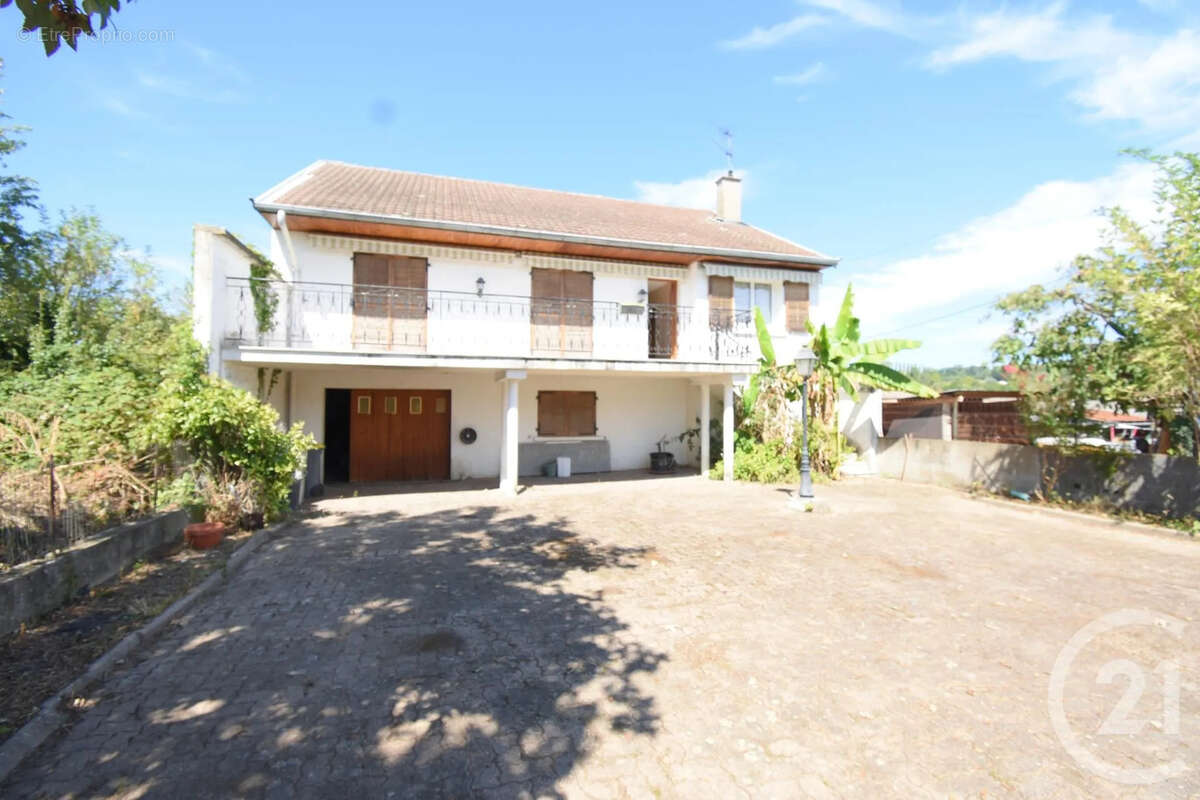 Maison 153 m² à Cusset  - photo 3