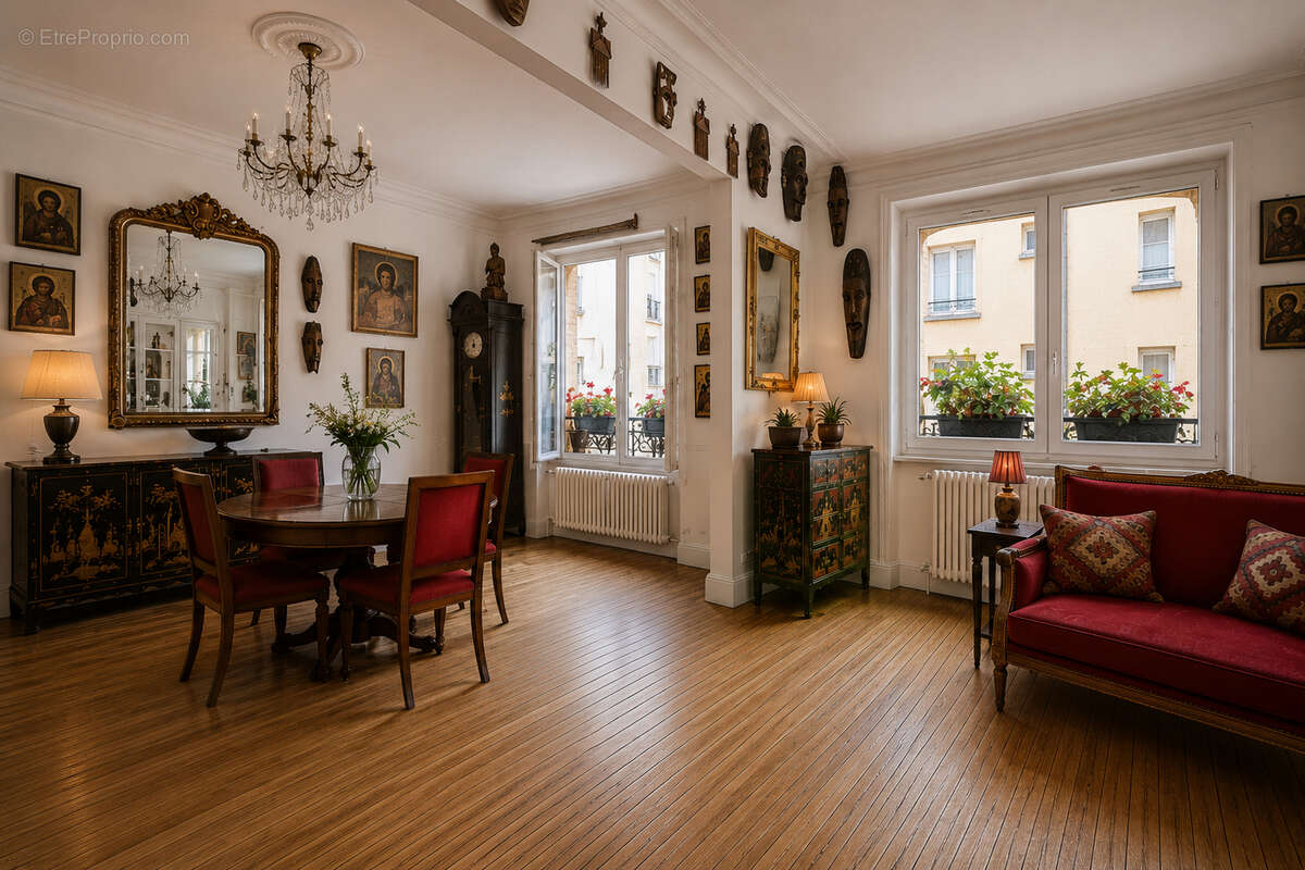 Appartement à PARIS-14E