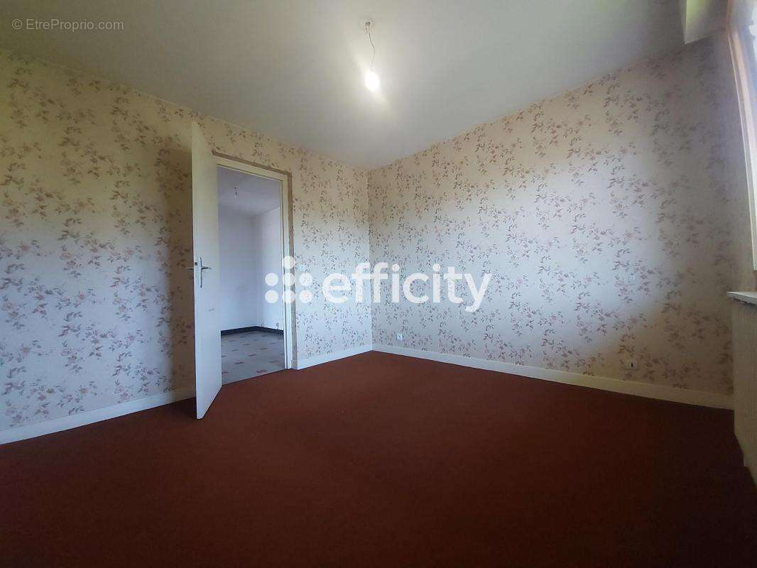 Appartement à MARIGNIER