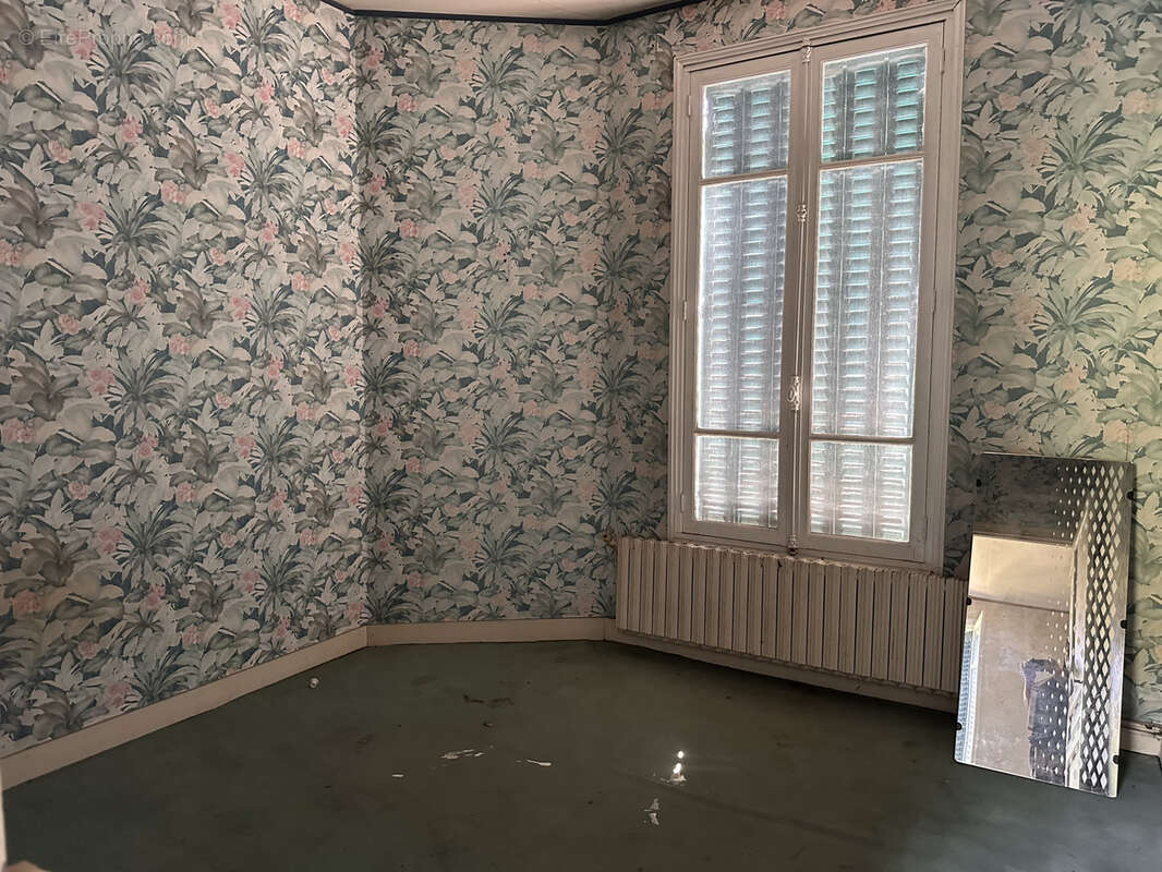 Maison à STAINS