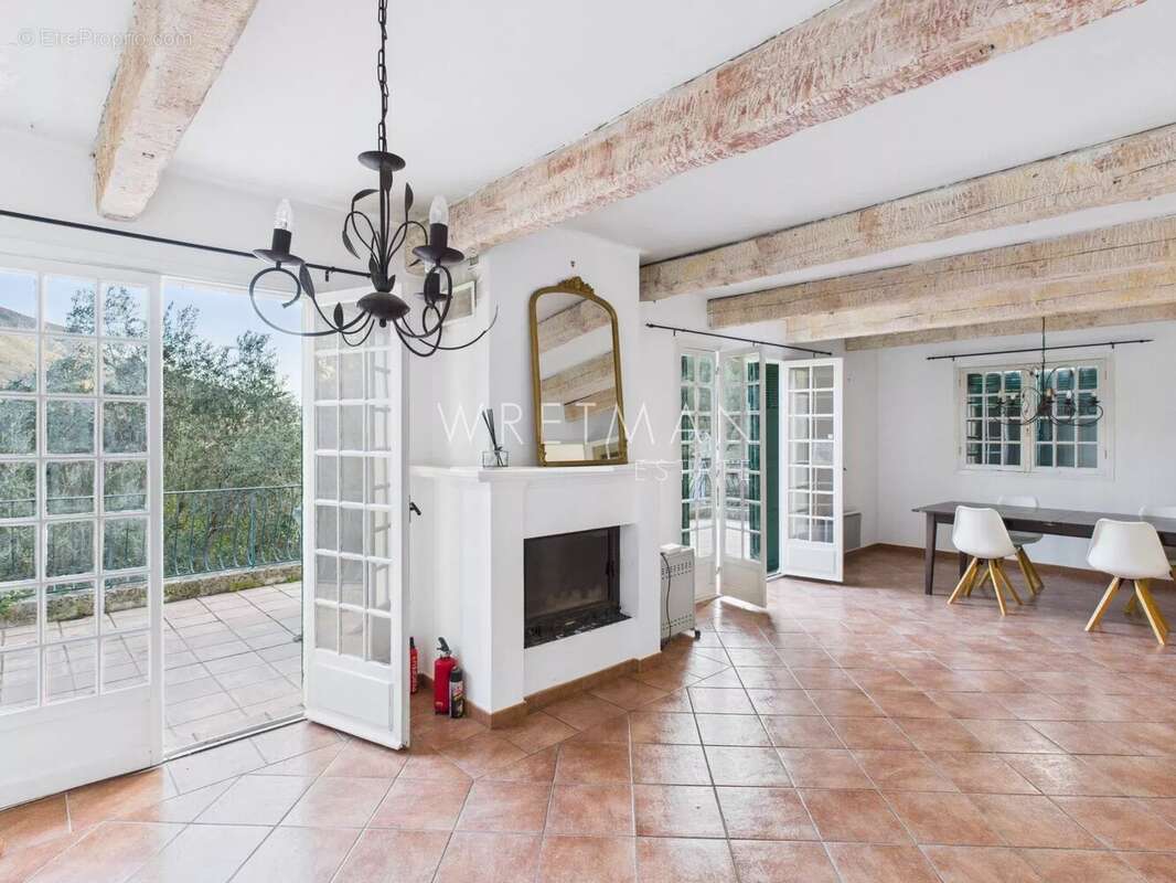 Maison à LE BAR-SUR-LOUP