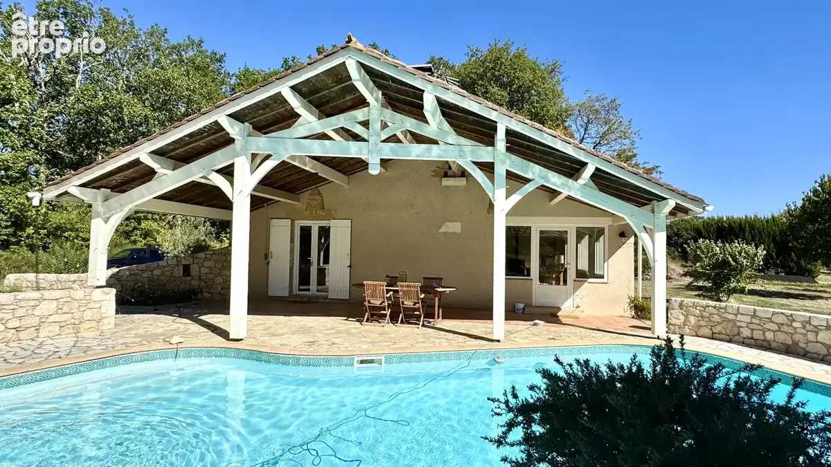 Maison 6 pièces - 156m2 - photo 2