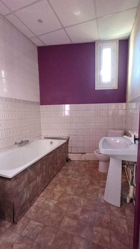 Appartement à SAINT-YORRE