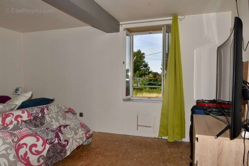 Exclusivité - Maison à vendre 6 pièces COULANGES (03) - photo 13