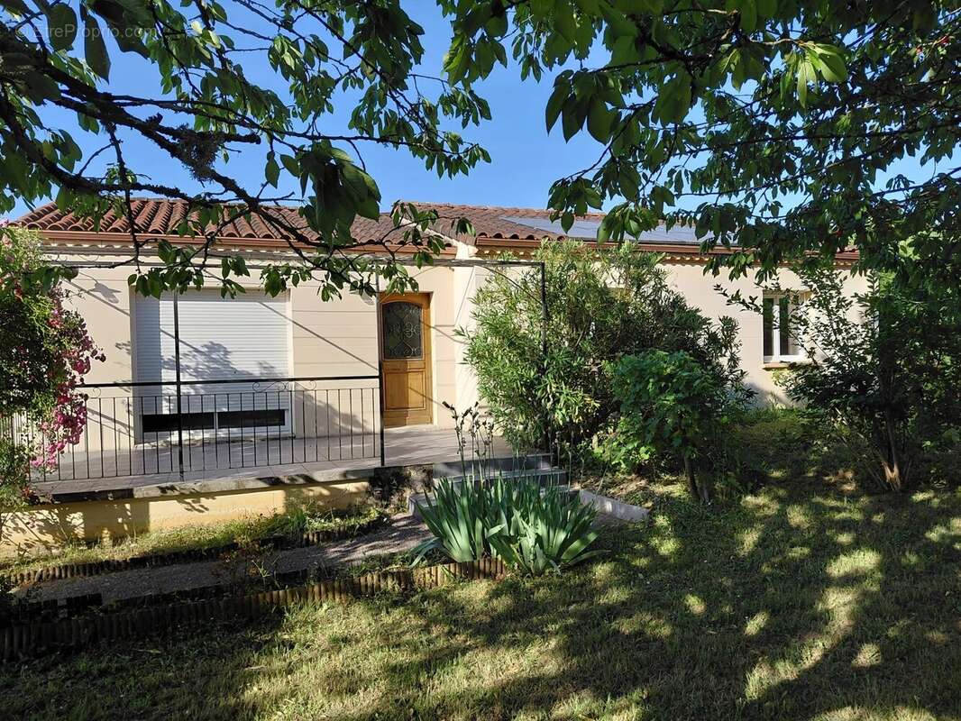 Maison à CAHORS