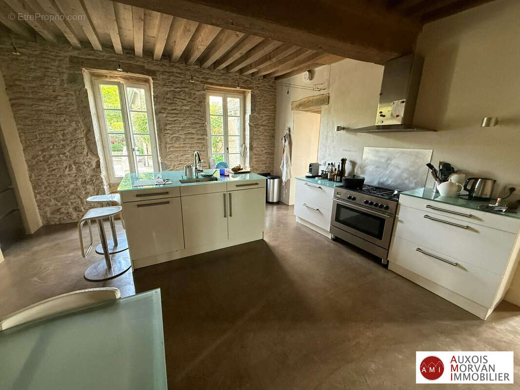 Maison à POUILLY-EN-AUXOIS