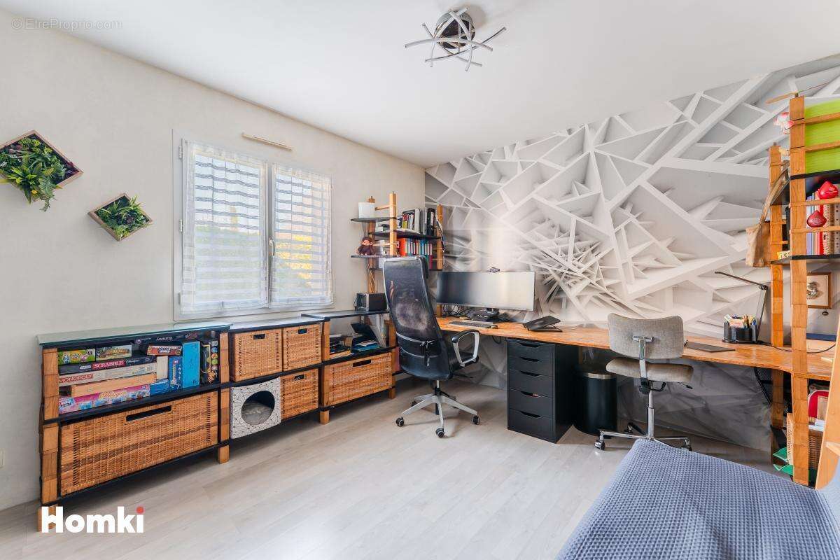 Maison T6 à vendre – 136 m2Loi Carrez (155 m2 au sol) – La Chapelle-sur-Erdre - photo 8